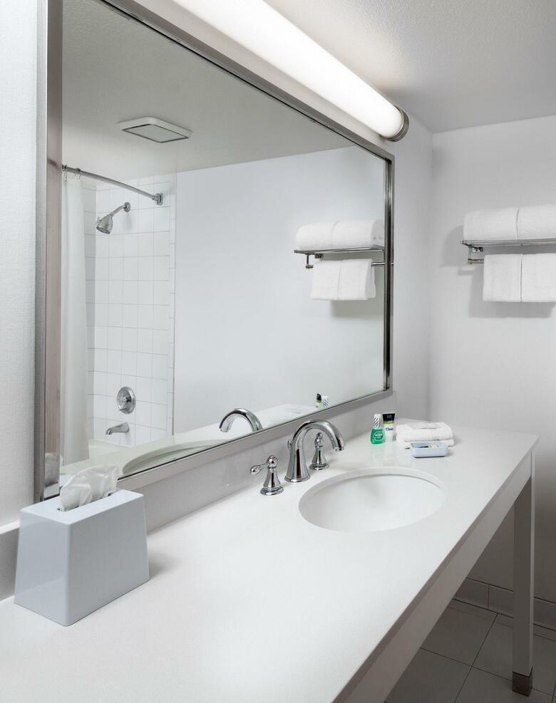 Hotel Four Points By Sheraton Bakersfield