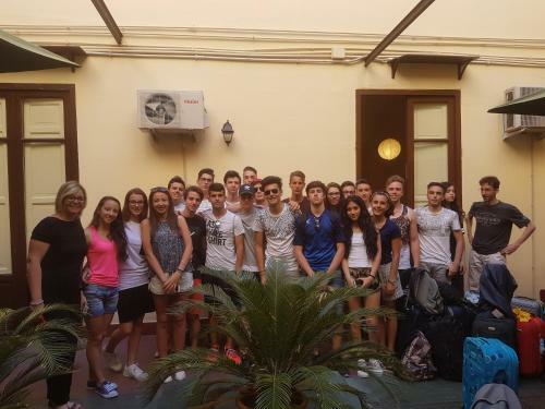 Hostal Mamamia Hostel & Guesthouse