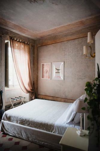 Bed & Breakfast Regina Teodolinda Suites
