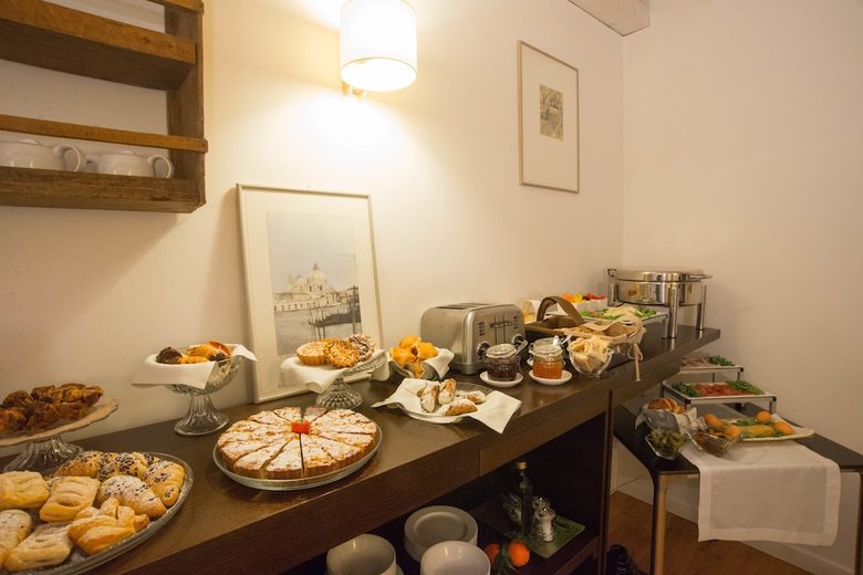 Hostal Relais Santa Corona