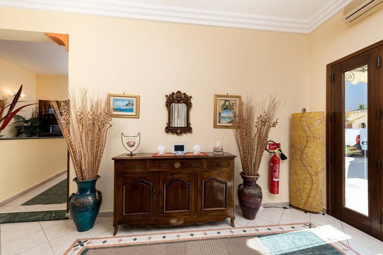 Hotel Baia Di Venere