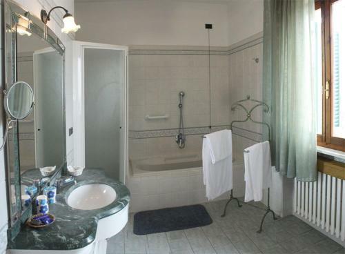 Agroturismo Villa Sant?uberto Country Inn