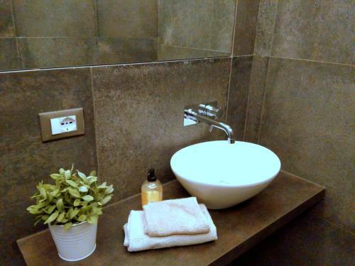 Hostal Aragona Rooms