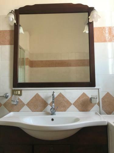 Hostal Aragona Rooms