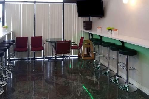 Hotel Quality Inn & Suites