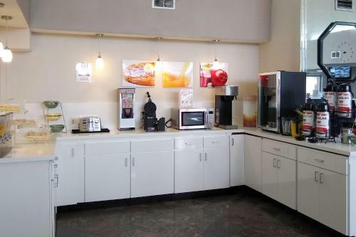 Hotel Quality Inn & Suites