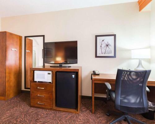 Hotel Comfort Inn East