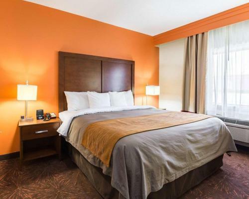 Hotel Comfort Inn East