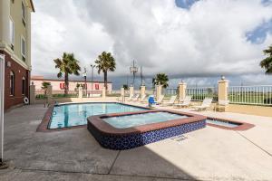 Hotel Comfort Suites