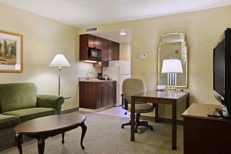 Doubletree Hotel Burlington