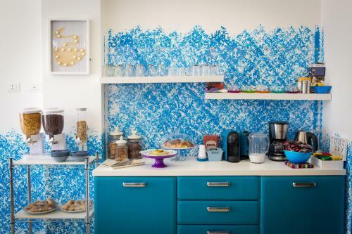 Colors B&B
