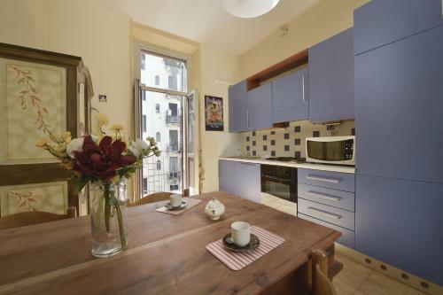 Porta Romana Halldis Apartments