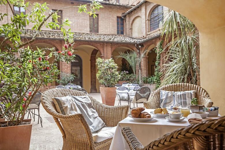 Bed & Breakfast Il Chiostro Del Carmine