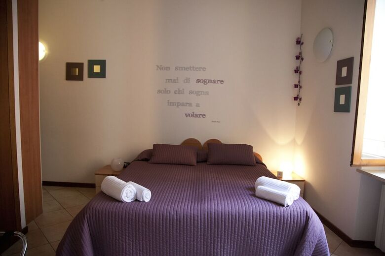 Bed & Breakfast Veronetta House