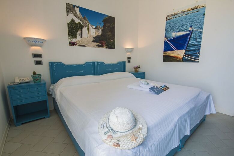 La Roccia Hotel