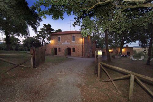 Agroturismo Agriturismo Torrenieri Da Alessandro
