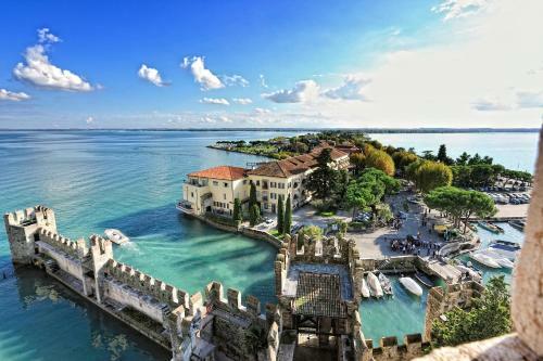 Bed & Breakfast La Luce Di Sirmione