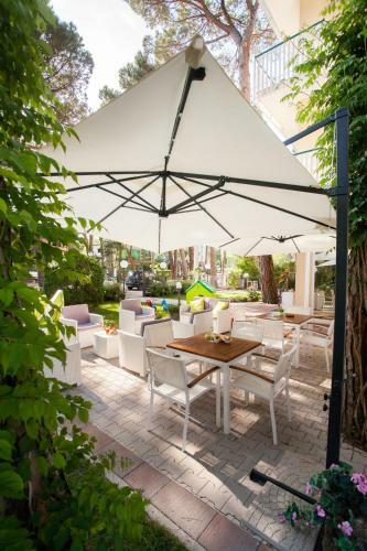 Hotel Garn� Isabella