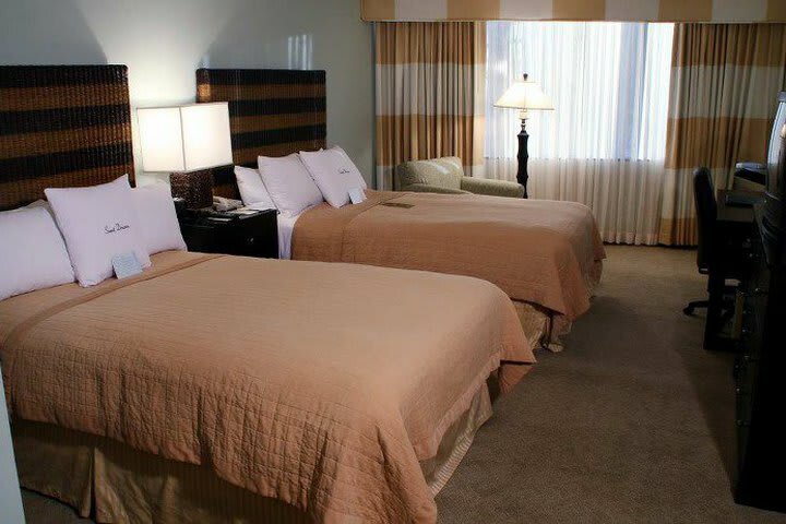 Doubletree Hotel Denver Southeast