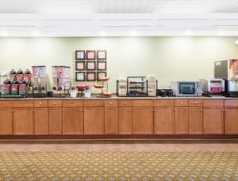 Hotel Ramada Allentown/ Whitehall