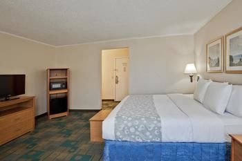 Hotel La Quinta Inn & Suites Tampa East Fairgrounds