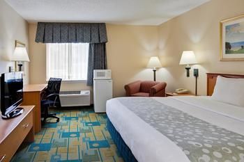 Hotel La Quinta Inn & Suites Tampa East Fairgrounds
