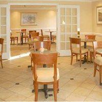 Hotel La Quinta Inn & Suites Tampa East Fairgrounds