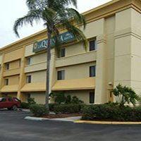 Hotel La Quinta Inn & Suites Tampa East Fairgrounds
