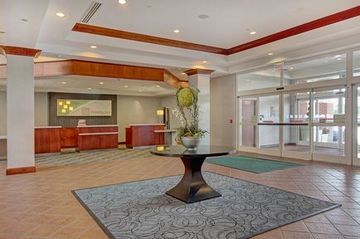 Hotel Holiday Inn University Plaza