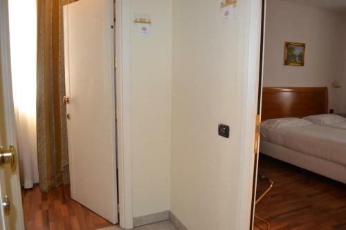 Tricolore Hotel