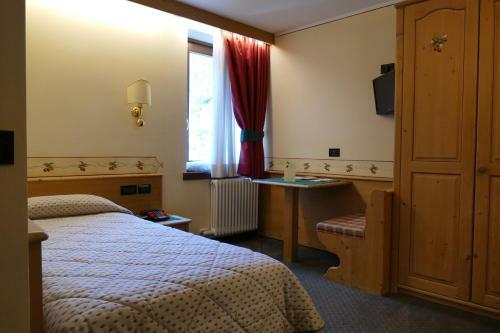 Hotel Garn� La Montanara