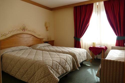 Hotel Garn� La Montanara