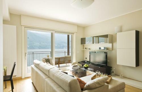 Laglio Apartment