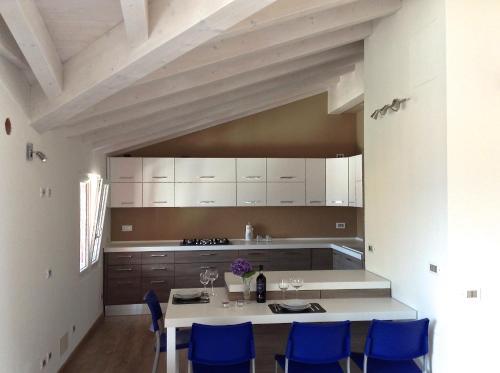 Apartamento Mansarda Porlezza