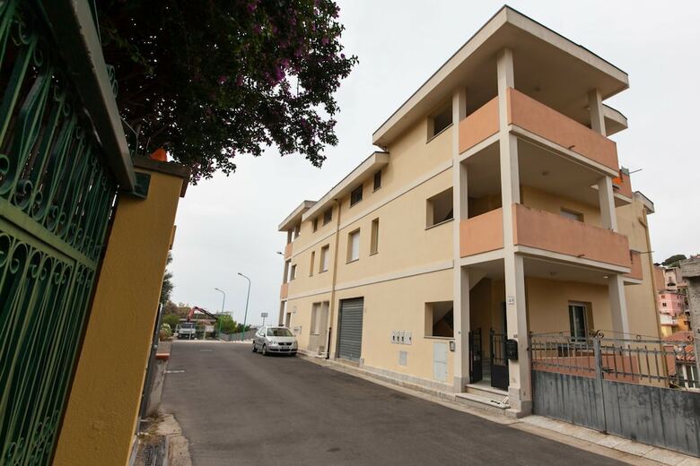 Apartamento Vacanze Simius