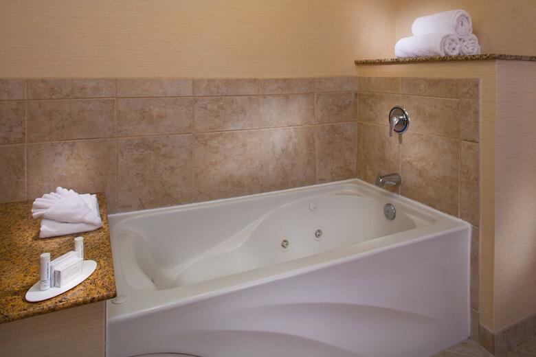 Hotel Courtyard By Marriott