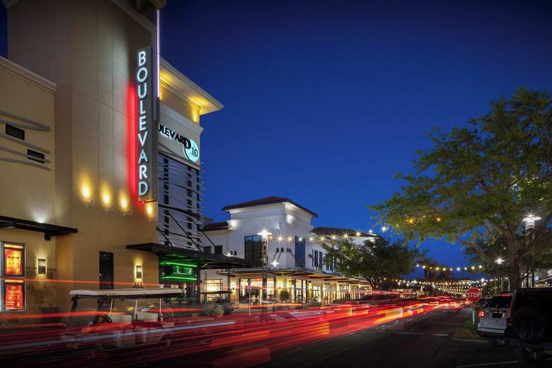 Hotel Courtyard By Marriott