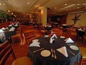 Doubletree Hotel Carson Civic Plaza