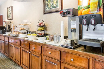Hotel Econo Lodge Inn & Suites