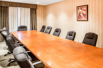 Hotel Econo Lodge Inn & Suites