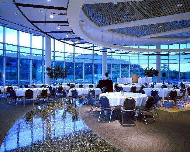 Hotel Doubletree Guests Suites & Conference Center