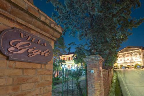Hostal Affittacamere Villa Gigli