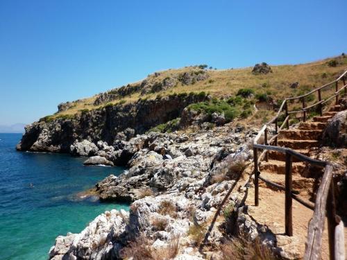 Cialoma Home Holiday