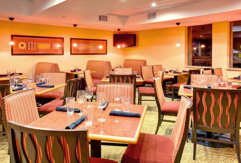 Hotel Holiday Inn La Mesa