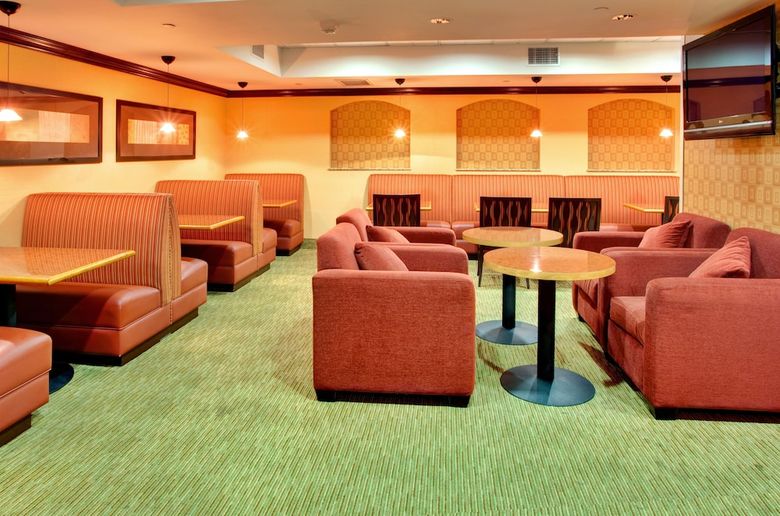 Hotel Holiday Inn La Mesa