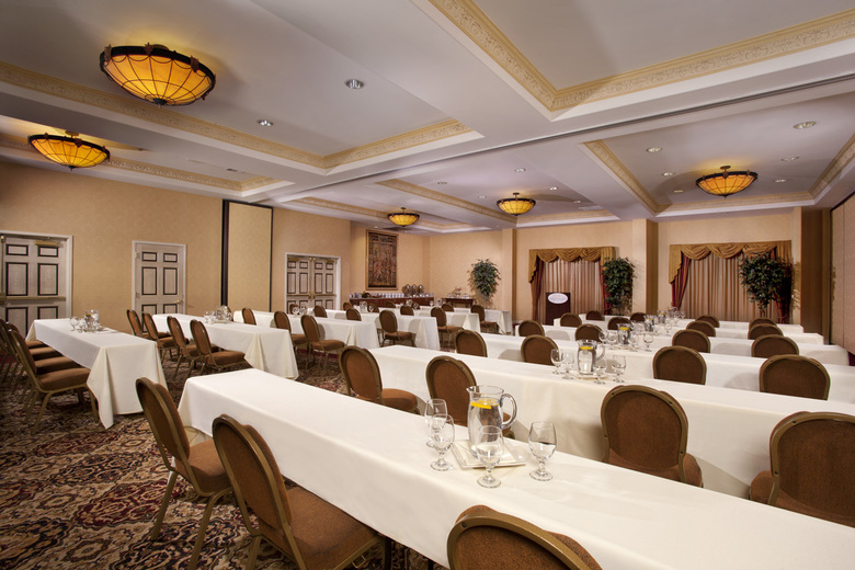 Ayres Hotel