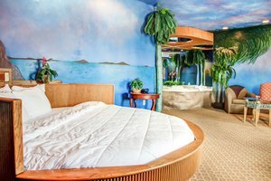 Hotel Comfort Suites