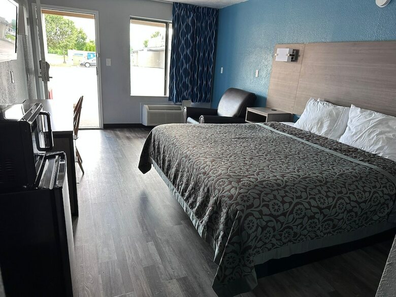 Hotel Americas Best Value Inn And Suites