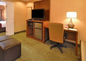 Hotel Comfort Suites
