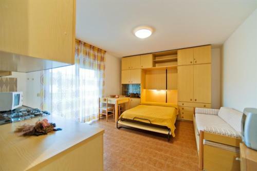 Studio Apartment Bibione Near River